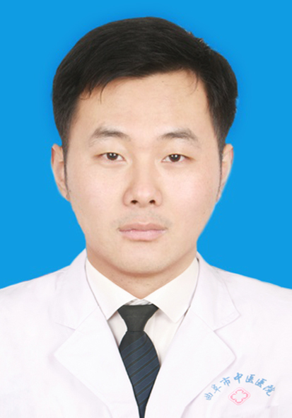 杨 耀