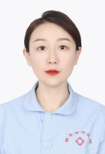 夏璐萍